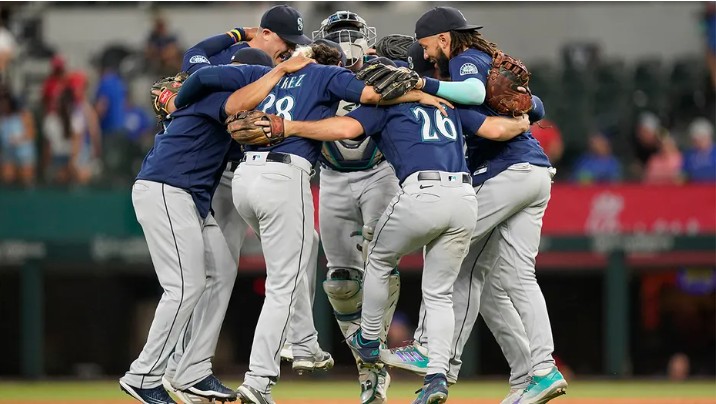 Mariners Win